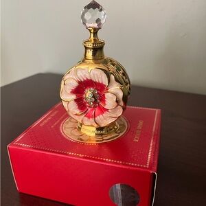 Swiss Arabian Layali Rouge concentrated perfume oil